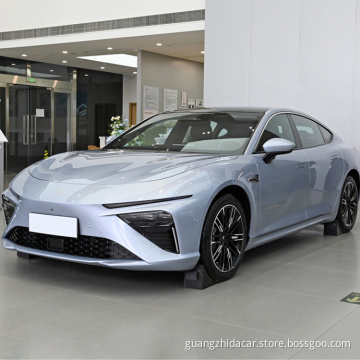 2023 أحدث إصدار من سيارة Neta S Electric Sedan مركبة جديدة للبطارية الرياضية الجديدة السيارات بطارية طويلة عمرها 520 كيلومترًا